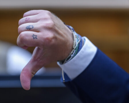 Schôdzu v parlamente odštartuje boj o rozpočet. Päť ministrov má čeliť nedôvere