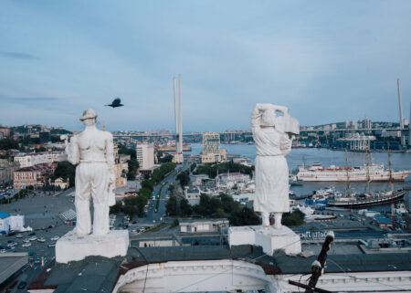 „Okno do Ázie.“ Kremeľ pevne vládne rozľahlému ruskému územiu