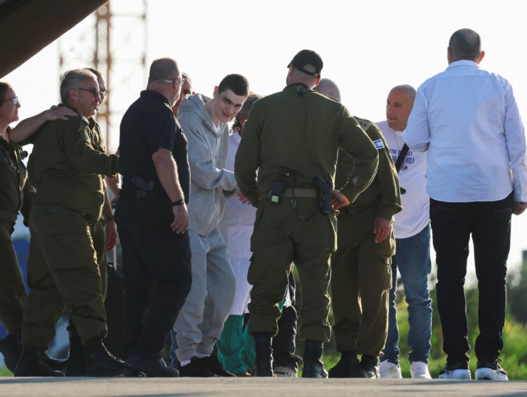 Izrael tvrdí, že Hamas pri odovzdaní pozostatkov nedodržal dohodu