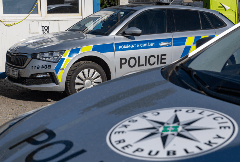 V českej Smržovke sa strieľalo, na mieste sú dvaja mŕtvi