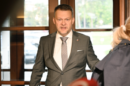 Portál Slovensko.sk čaká audit, vláda škrtla požadované financie