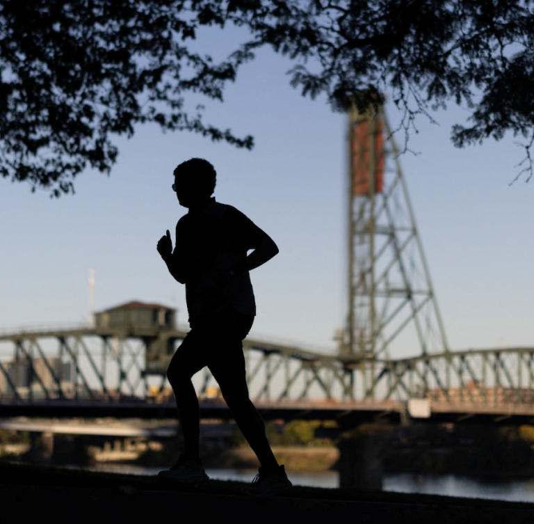 Štúdia: Muži musia cvičiť dvakrát viac ako ženy, aby ochránili svoje srdce