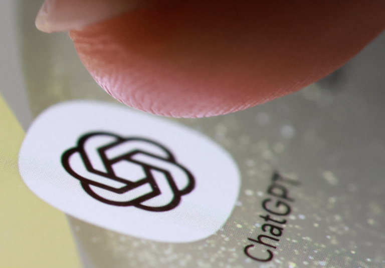 OpenAI prehĺbil spoluprácu s Microsoftom, zvažuje aj vstup na burzu
