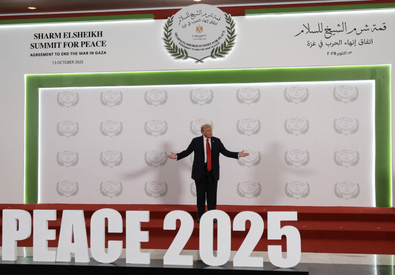 Washington rokuje o vytvorení síl pre Gazu, Hamas môže získať amnestiu