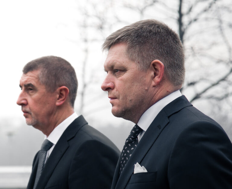 Andrej Babiš (vľavo), Robert Fico. Jakub Kotian/TASR