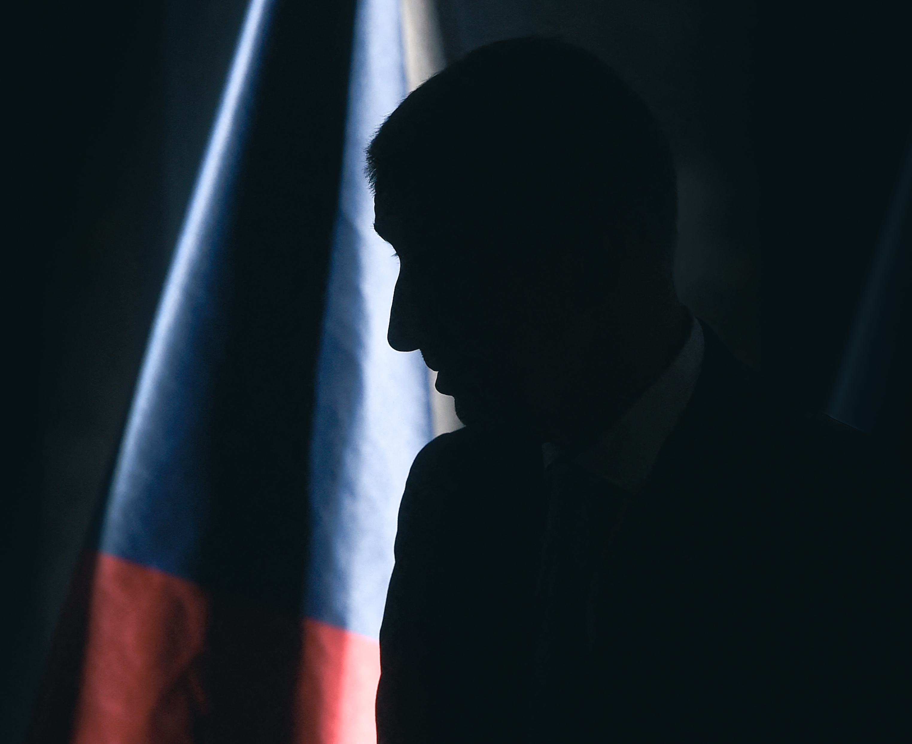 Prázdna pokladňa, spálená krajina: česká hra o demokracii