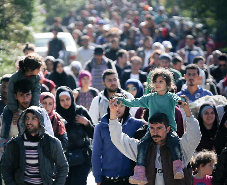 Familiennachzug nach Österreich: Wien bremst weiter im Asylbereich, Brüssel pocht auf Freizügigkeit