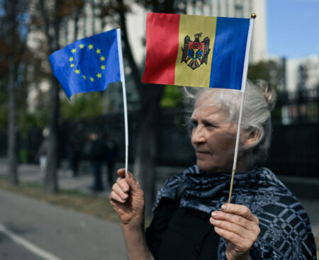 Moldavci odvolili. V parlamente je nová proeurópska strana a na obzore ďalší separatizmus