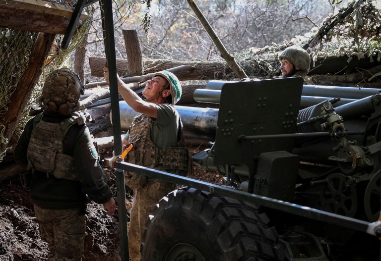 Prieskum: Ukrajinci chcú vlastné jadrové zbrane, dôvera v NATO prudko klesla