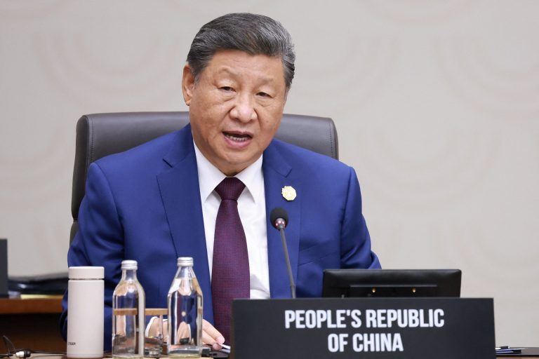 Xi Jinping will Gründung einer Weltorganisation für Zusammenarbeit im Bereich KI