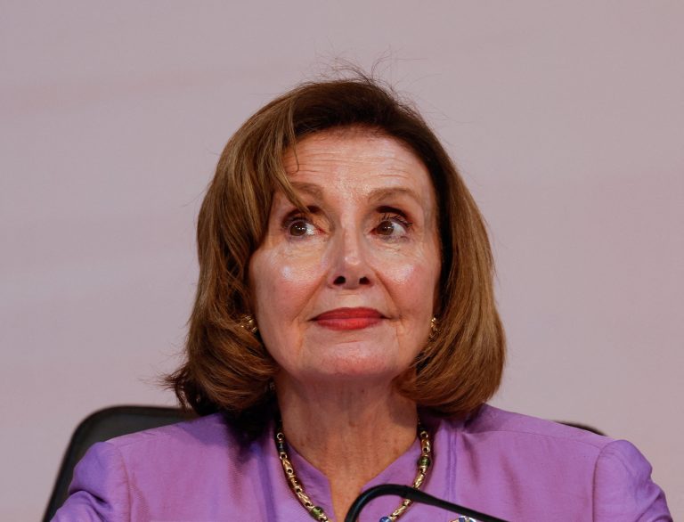Nancy Pelosi verlässt den Kongress nach vier Jahrzehnten in der Politik