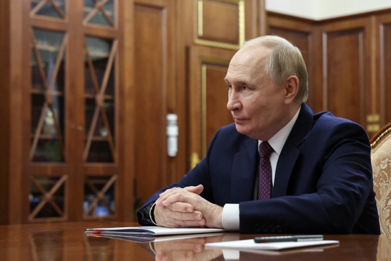 Russia says it is ready to negotiate peace in Istanbul