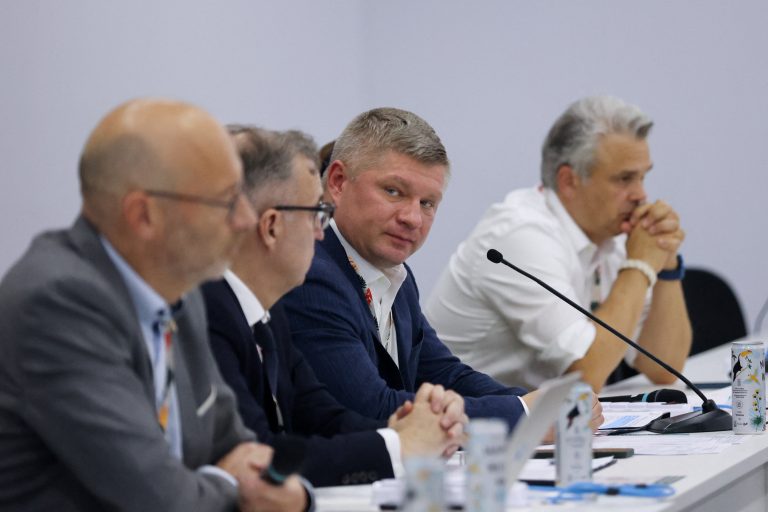 Ukraine verklagt Russland: Kiew will 44 Milliarden für Emissionsschäden