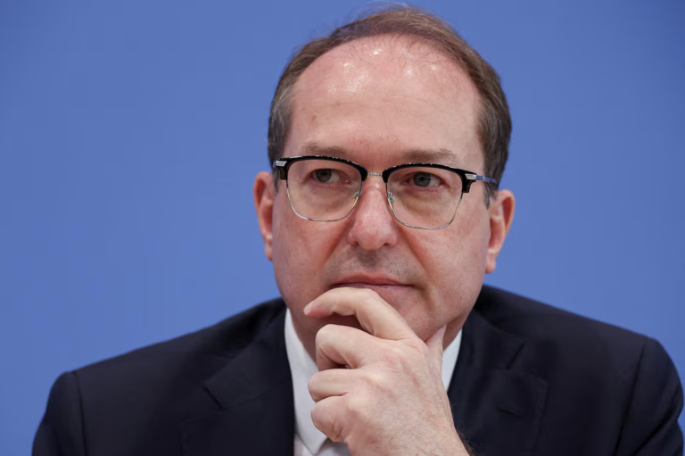 Kalifat gefordert: Deutschland verbietet Verein von Radikal-Islamisten