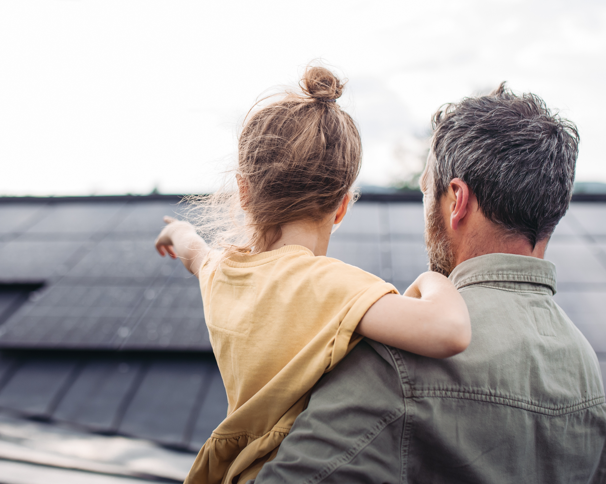 Realitný trh zamrzol na vysokých číslach. Mladé rodiny to vytláča z miest