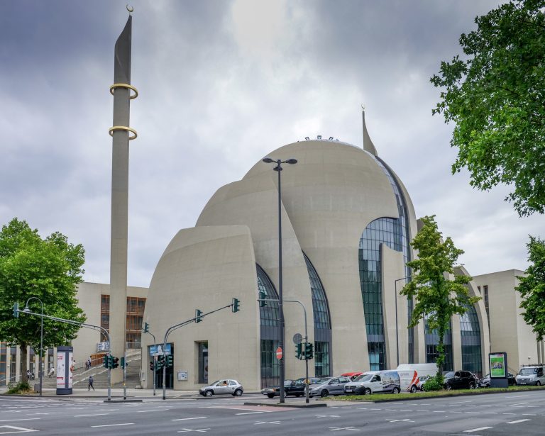 Zentrale Moschee, Venloer Straße, Köln. Foto: Bildagentur-online/Universal Images Group via Getty Images