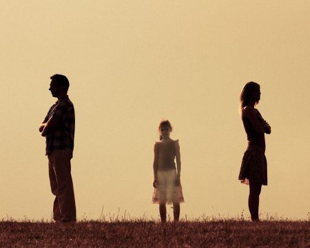 Novela Občianskeho zákonníka rieši rozvody, no nie deti. Tie necháva v strede konfliktu rodičov