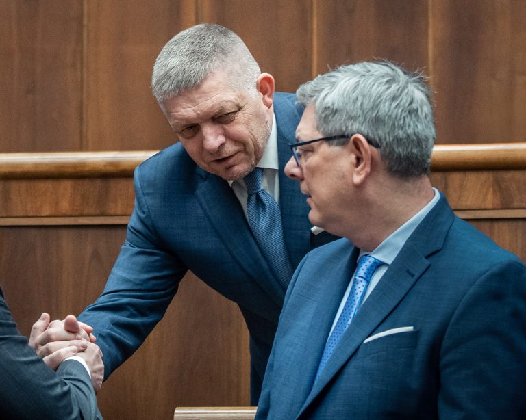 Robert Fico a Boris Susko. Foto: Jozef Jakubčo/Petit Press/Profimedia