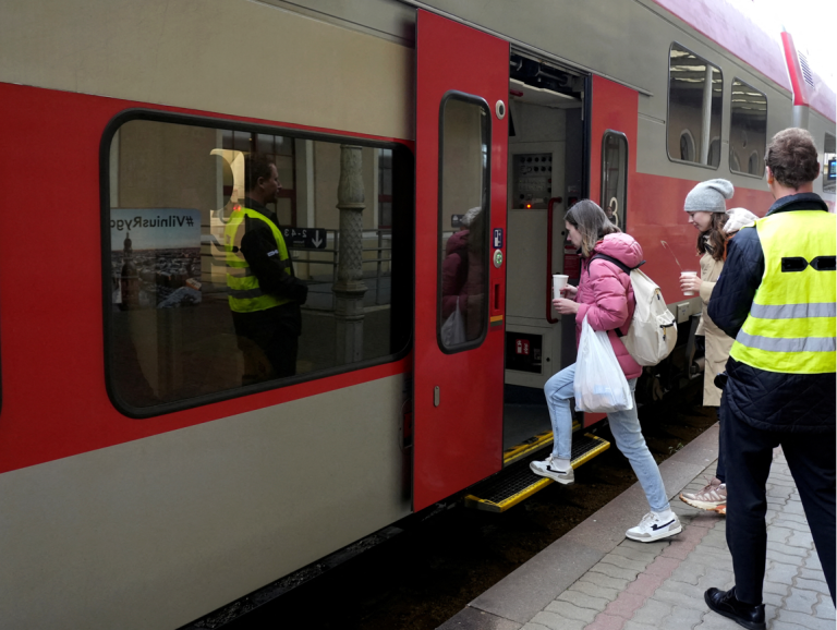 Železnice chystajú novú wi-fi vo vlakoch. Má zvládnuť väčší nápor