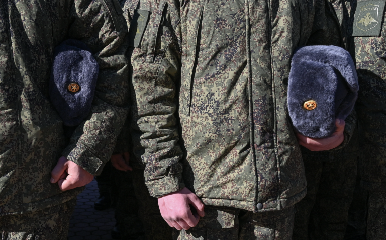 Russia's largest tank factory plans cuts, supplies to army not threatened