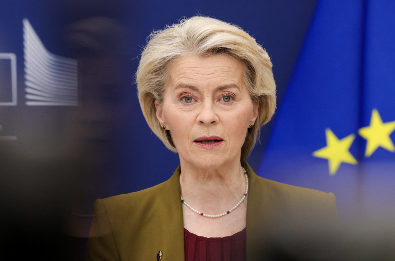 Von der Leyen: Grenzen der Ukraine dürfen nicht mit Gewalt verändert werden