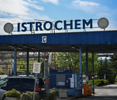 Prokuratúra spochybnila štátne financovanie sanácie Istrochemu