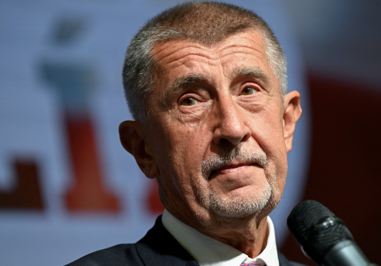 Babiš legt sein Vermögen offen: Er gibt Millionenwerte bei Agrofert zu