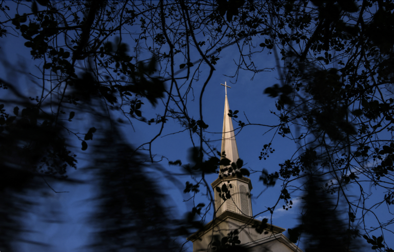 Veža kostola Westminster Presbyterian Church. Foto: REUTERS/Shannon Stapleton