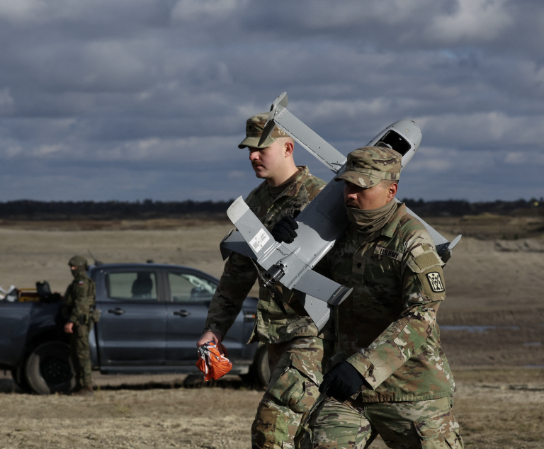 Reuters: USA zvažujú dlhodobú operáciu proti Iránu