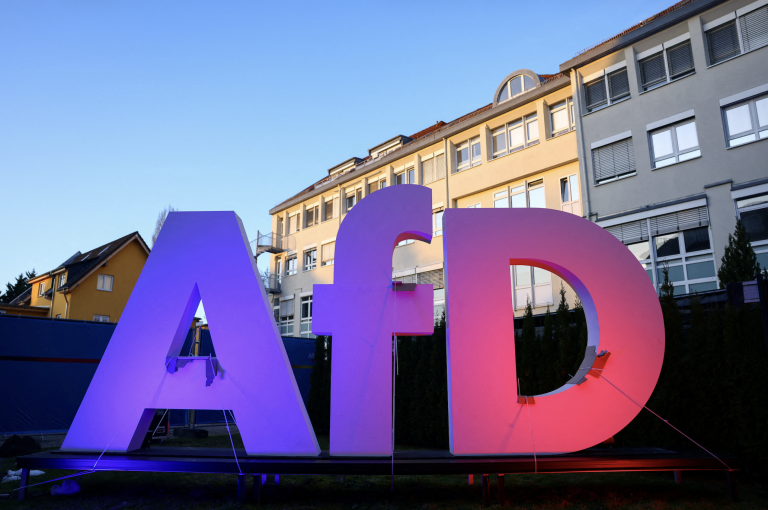 AfD získava pôdu aj v biznise, združenie rodinných firiem zrušilo zákaz kontaktu