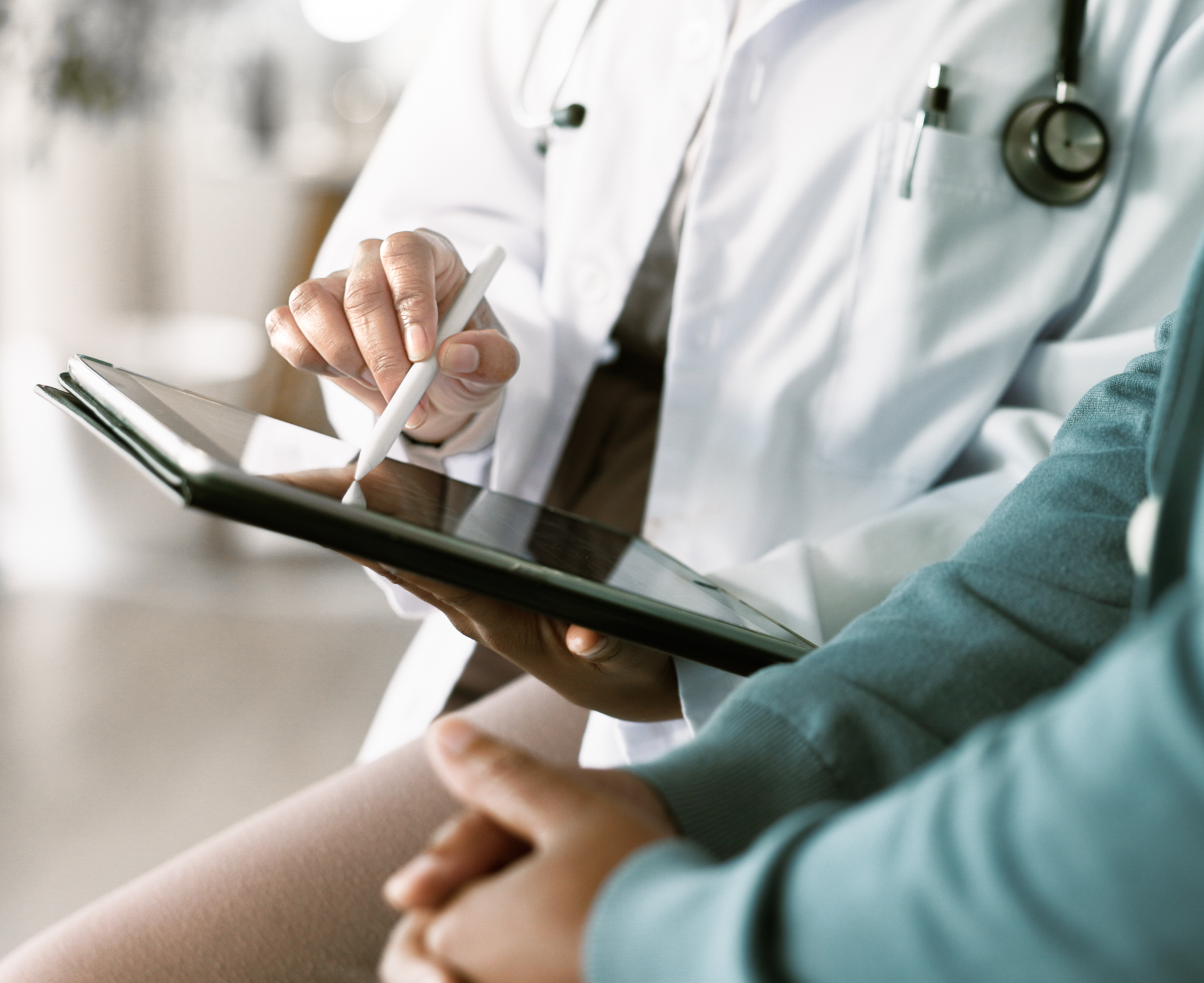 Lekári si zvykli najmä na online recepty a PN-ky. Niektoré služby eZdravia obchádzajú