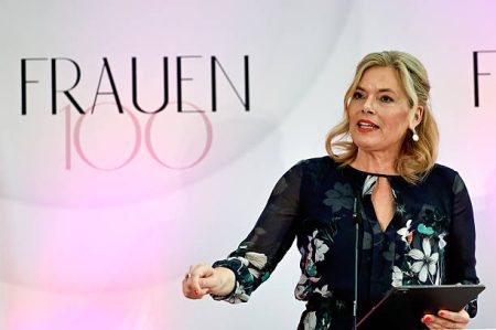 Streit um „Puff Europas“: Bundestagspräsidentin Klöckner schreibt Brandbrief an Bordellbetreiber