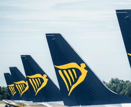 Ryanair chváli Bratislavu. Nízke poplatky lákajú lietadlá z Viedne aj nové linky