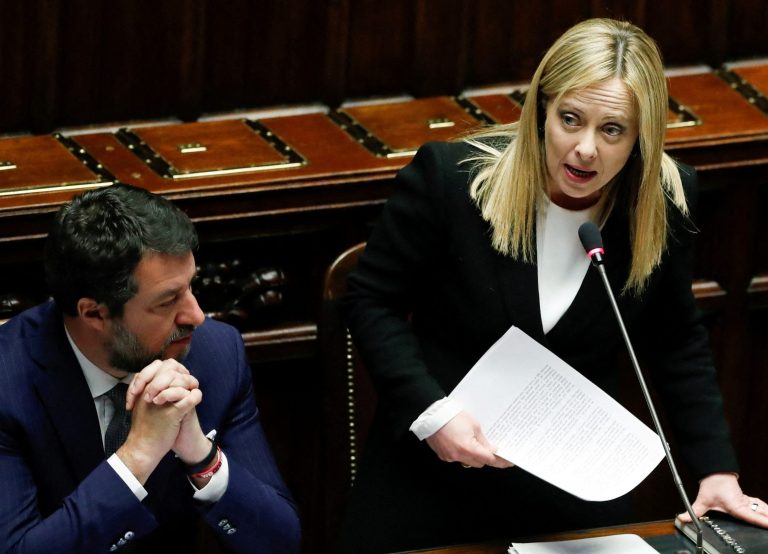 Taliansko predĺži pomoc Ukrajine do konca roku 2026 aj napriek kritike