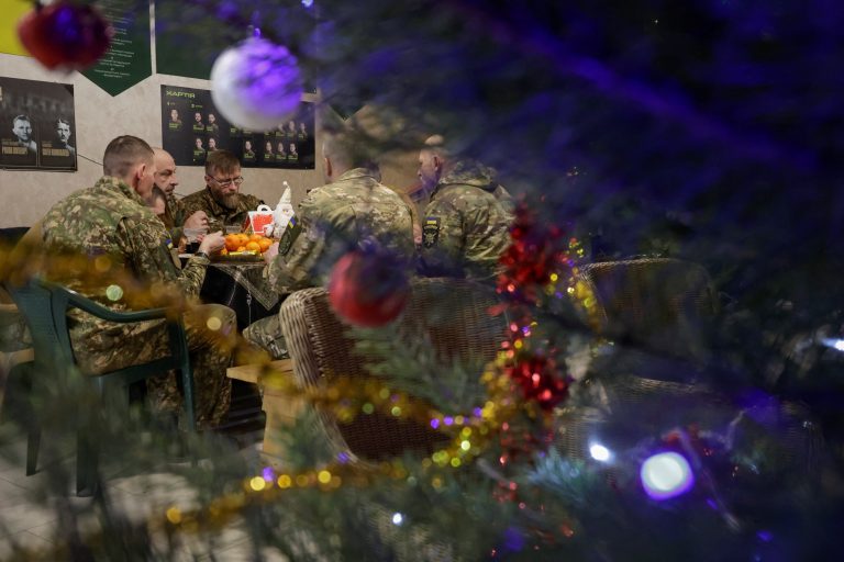 The National Guard of Ukraine on Christmas Eve. Photo: Sofiia Gatilova/Reuters