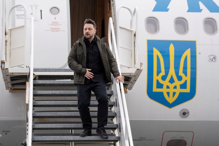 Zelensky spoke to Starmer. He and Trump also called European leaders