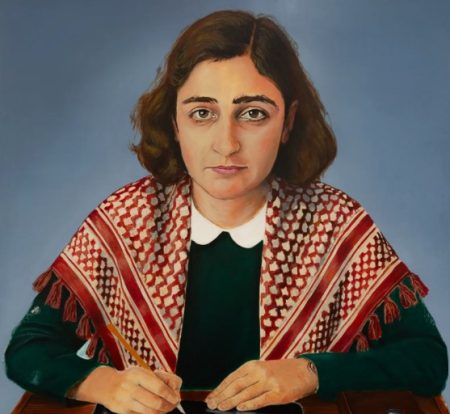 Israels Botschaft kritisiert Bild von Anne Frank mit Kufiya: "Antisemitismus wird normalisiert"
