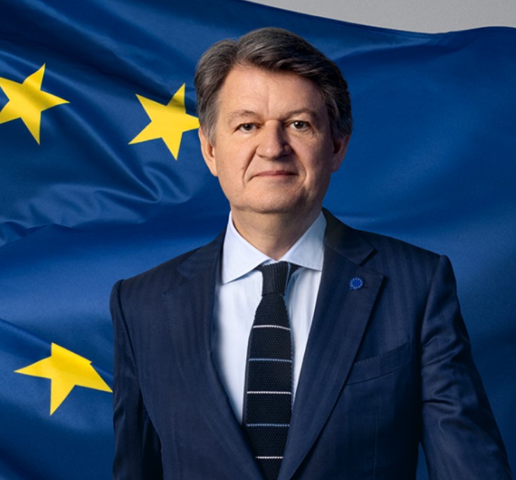 Helmut Brandstätter Credit: parlament.neos.eu