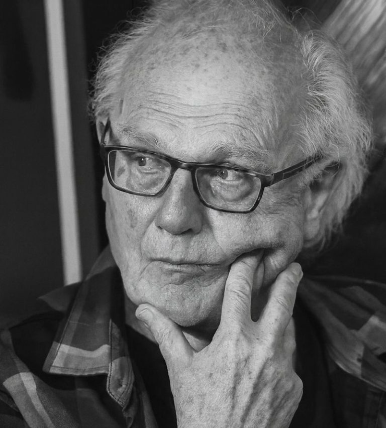 Vo veku 84 rokov zomrel režisér Peter Mikulík