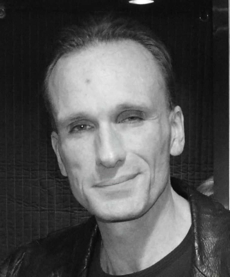 Peter Greene. Foto: Gage Skidmore/Wikimedia Commons/Úprava redakcie