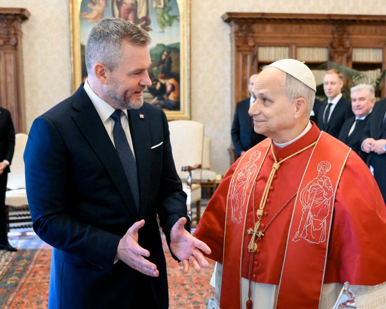 Pápež Lev XIV. prijal Petra Pellegriniho. Foto: Vatican Media/Zuma Press/Profimedia