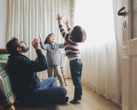 Ako ovplyvňujú pôrodnosť ceny nehnuteľností