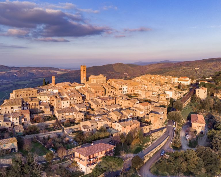 Radicondoli, mittelalterliche Stadt in der Toskana. Foto: Fani Kurti/Getty Images