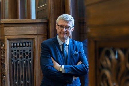 Česko odmieta emisný systém ETS2, tvrdí minister Havlíček