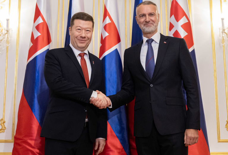 Raši: Okamurova návšteva je reštartom česko-slovenských vzťahov