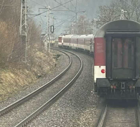Na Liptove opäť šli dva vlaky oproti sebe. Od nehody ich delilo pár metrov
