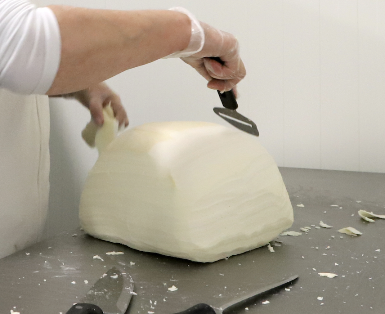 V bryndzi našli baktériu, reťazce stiahli z predaja takmer dvadsať ton