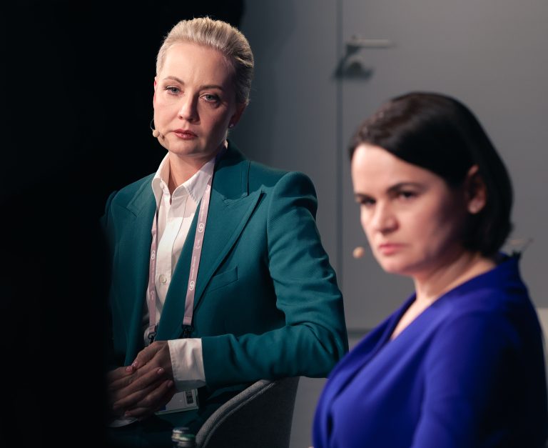 Yulia Navalnaya and Sviatlana Tsikhanouskaya. Photo: Johannes Simon/Getty Images