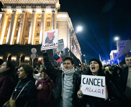 Bulharsko v rozklade, Brusel v pohode
