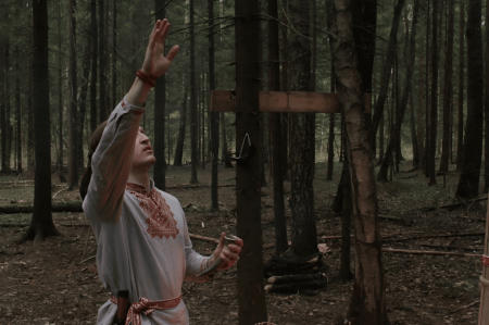 Rasový útok v škole neďaleko Moskvy môže viesť k zákazu pohanstva v Rusku